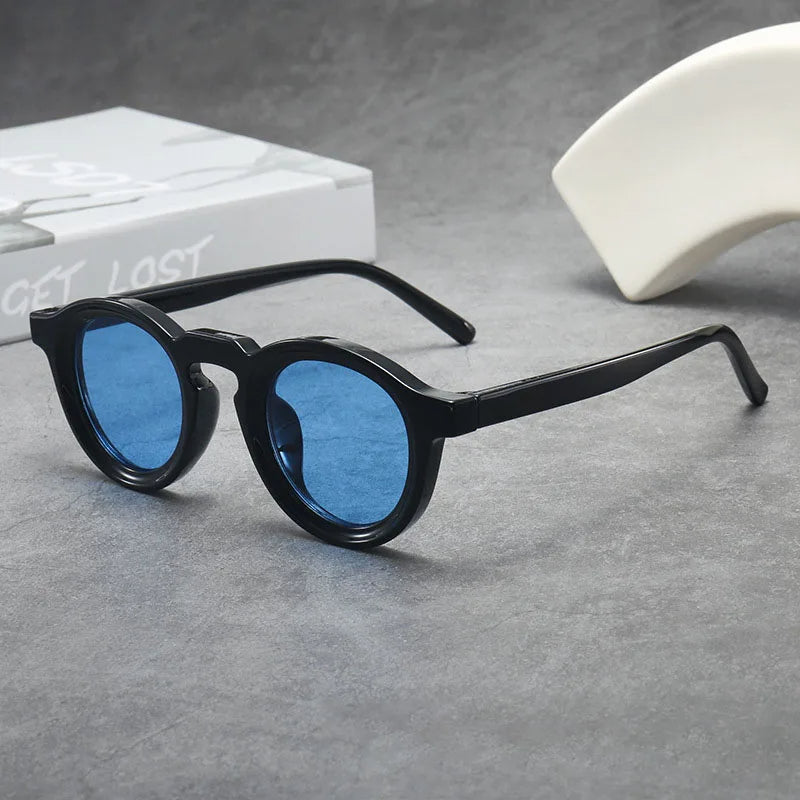 Montures de lunettes rondes Montra Bold